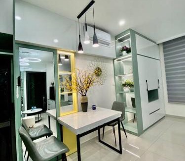 Tu Liem Apartment | Vinhomes Smartcity-Căn hộ dich vụ-Zhomestay