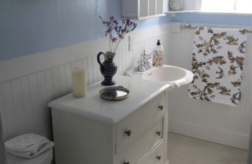North Fork Other | Vintage farm house in the Sierra Foothills, minutes from Bass Lake and Yosemite