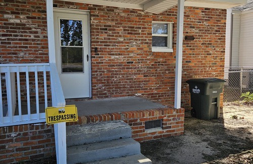 Greenville Apartment | Vintage2 Chestnut Duplex
