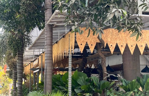 Nashik Hotel | VIP GUEST HOUSE