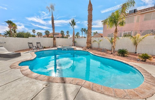 Spring Valley Villa | VIP! Luxury stay with style