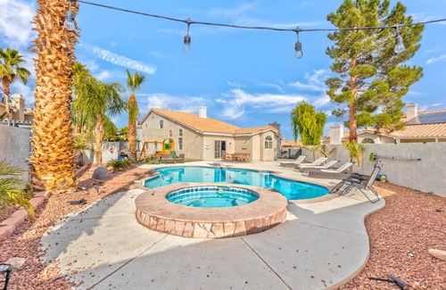 Spring Valley Villa | VIP! Luxury stay with style