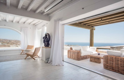 Paraga Villa | VIP villa Nephele - Ten master bedroom - exremly large pool - Sleeps 20
