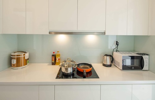 Cau Giay Apartment | VipHome08#Modern Apt 2BR#Vinhomes Skylake#Keangnam