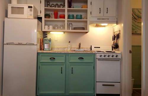 Northeast Virginia Beach Condo | Virginia Beach Oceanfront Studio, Lawn, Boardwalk, Pool, Beach
