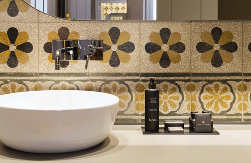 Bari City Centre Hotel | Vis Urban Suites & Spa