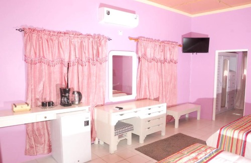 Runaway Bay House | Vision with Dreams VIlla