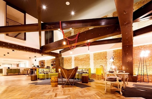 San Jose Hotel | Visit Famous Spot of Worship at Iglesia de la Merced! Pets Allowed, FREE Parking