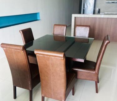 Veracruz Apartment | Vista a Playa con Alberca en Blvd principal frente al Mar 3hab