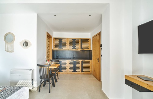 Old Town Rethymnon Apartment | VISTA DEL PORTO LUXURY SUITES