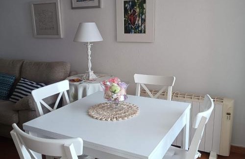 Sanxenxo Apartment | Vista faro, playa panadeira