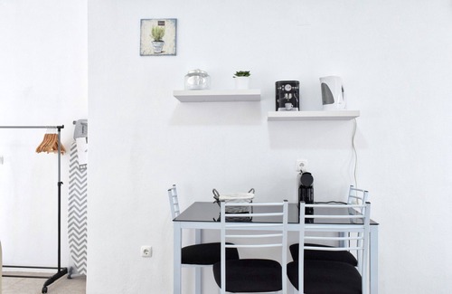 Ponta do Sol Apartment | Vista Mar, a Home in Madeira