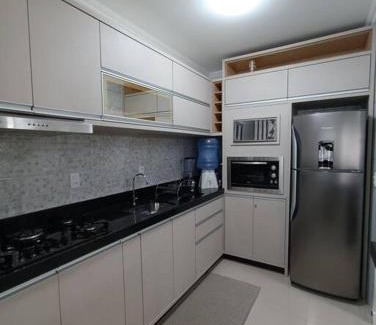 Itapema Apartment | Vista mar com ótima localização na meia praia