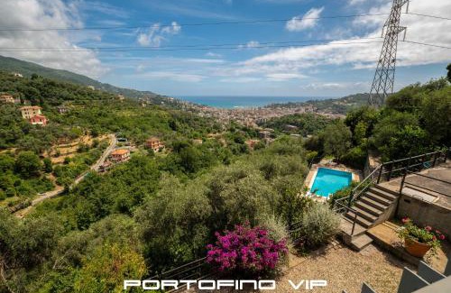 Rapallo Apartment | Vista nel blù con piscina by PortofinoVip