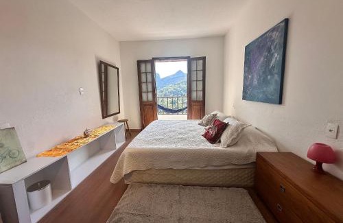 Teresopolis House | Vista para montanhas, lareira e hidromassagem