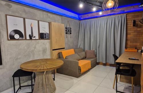 Barra de Jangada Apartment | Vista para o Mar - 05 modelos de Apt - Quarto com Ar - Opção de Café da Manhã