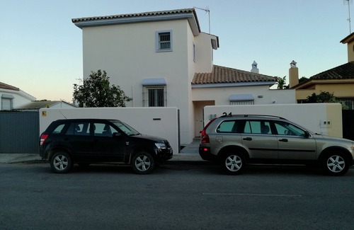 El Puerto de Santa Maria Ski Chalet | Vistahermosa c pool next to P Sherry and beach