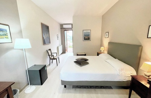 Spello Resort | Vita Di Spello-slps 54, inc 18 children - pools x 2, spa, bar/restaurant, ebikes