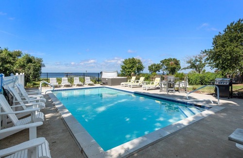 Carolina Dunes House | Vitamin Bay, Duck NC - Soundfront, private pool & hot tub