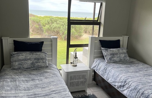 Gouritz Apartment | Vitamine Sea-Selfcatering Unit #2 @ Gouritsmond, Western Cape...with ocean views