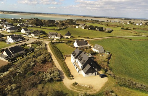 Plouharnel House | VivaLaVidaKerroch - House in Carnac (sleeps 40)
