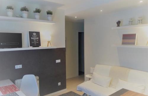Casco Viejo Apartment | Vive Vitoria en la Almendra Medieval 28