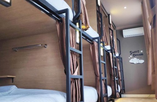 Pantai Indah Kapuk Hotel | VK Pods PIK