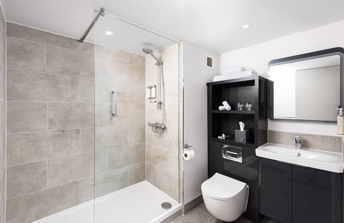 Solihull Hotel | voco St. John's Solihull by IHG