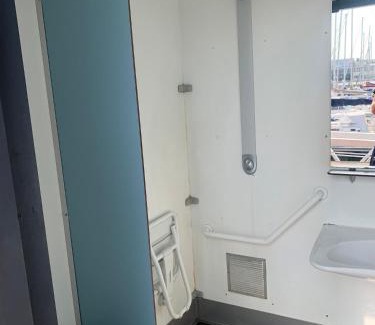 Boulogne-sur-Mer Boat Rental | Voilier Rush Régate Capobar