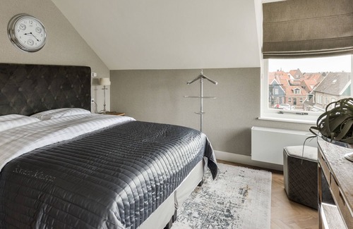 Volendam House | Volendam Old Bridge Residence (room 4)