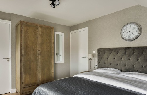Volendam House | Volendam Old Bridge Residence (room 4)