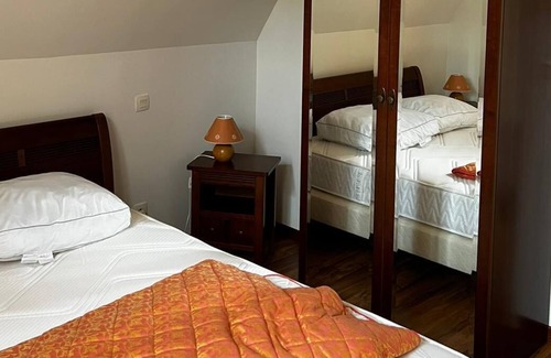 Castelnaud-la-Chapelle Villa | Volledig Genieten in Luxe in Maison Iris