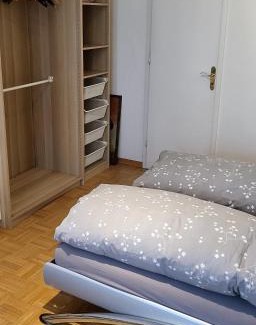 Bad Homburg v.d. Hoehe House | Von privat, Großes Zimmer sehr zentral in Bad Homburg Stadtmitte