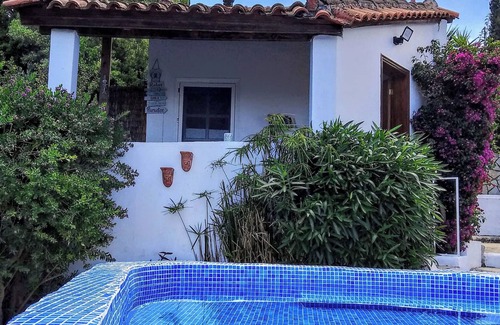 Lithakia Cottage | Voro Cottage, Lithakia Village, private plunge pool and panoramic sea views.