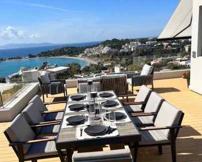 Vouliagmeni Apartment | Vouliagmeni Panoramic 200m2 Rooftop & 25m2 Loft