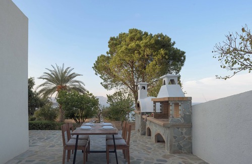 Istron Apartment | Voulisma Hills Apt 4, By IdealStay Experience