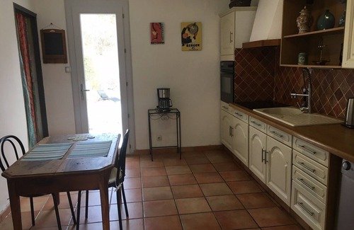 Aiglun House | Vous Serez Seuls Dans une Villa , 100 m2 en RDC Avec Piscine, Terrasses, Jardin