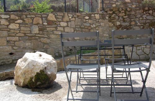 Nestorio Apartment | Vrachos est 1925