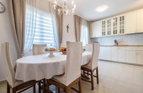 Kastel Stari Apartment | VRANJEŠ