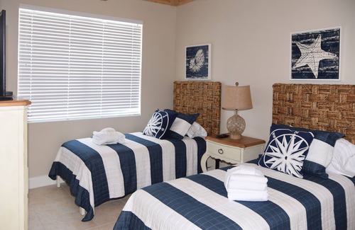 Treasure Cay Resort | VRBO Bahama Beach Club - Truly First Class