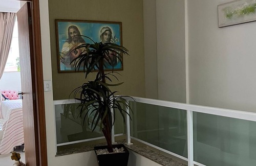 Santa Monica Apartment | Vrbo Property