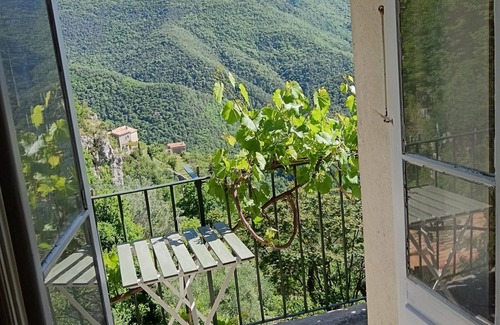 Sigale Apartment | vue Exeptionelle Dans Ville de Charme a 1h de Nice