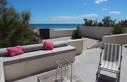 Carnon-Plage Villa | Vue Imprenable, Front de Mer, les Pieds Dans L'eau