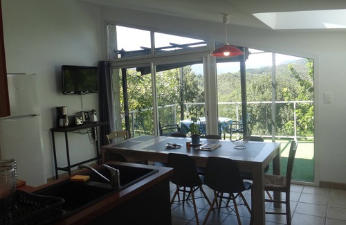 Chirols House | Vue Imprenable, Piscine Privée, à Proximité de Sentiers de Randonnées, au Calme
