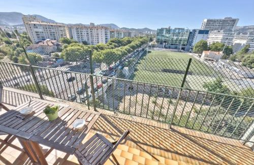 Saint-Giniez Apartment | Vue Incroyable, Lumineux & Calme