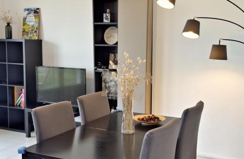 Saint-Giniez Apartment | Vue Incroyable, Lumineux & Calme
