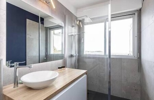 Saint Maurice Apartment | Vue sur la Ville et la mer - Terrasse - Clim