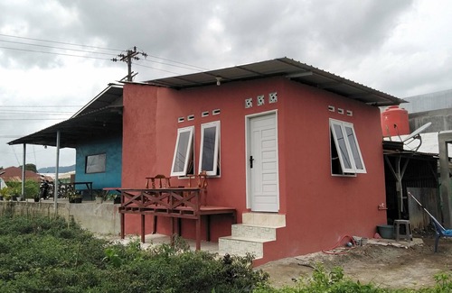 Berastagi Cabin | Vulkaan Homestay