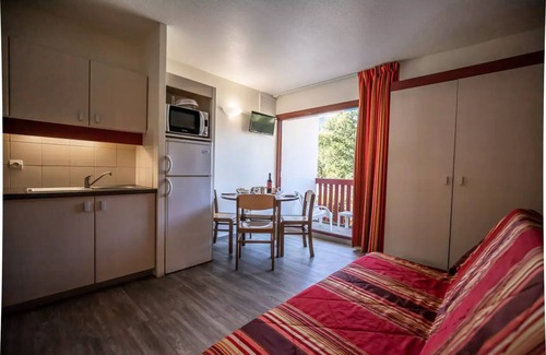 Urcuray Apartment | VVF Basque Country Saint-Étienne-de-Baïgorry * - 2 Rooms 5 People 1 baby