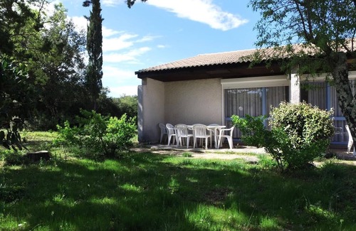 Mejannes-le-Clap Apartment | VVF Méjannes Gard * - 2 Room Gite 5 People 1 baby